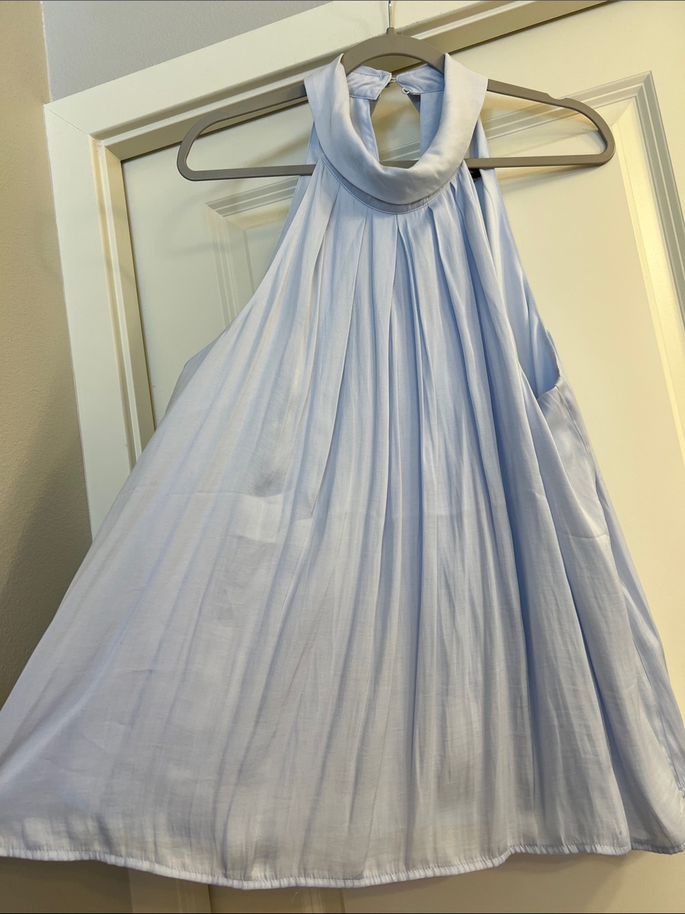 Light Blue Halter Pleated Women's Blouse